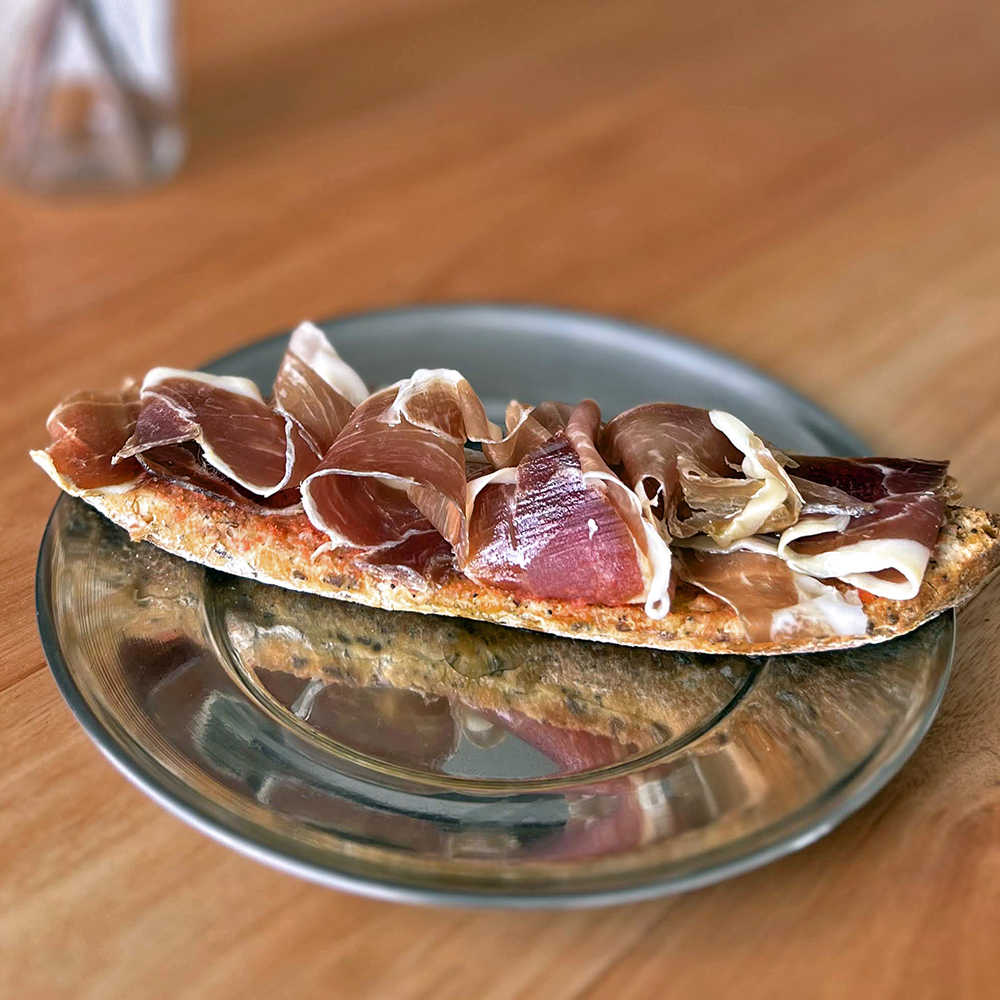 Bruschetta Pan, Tomate y Jamón