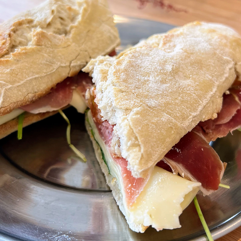 Baguetín de prosciutto